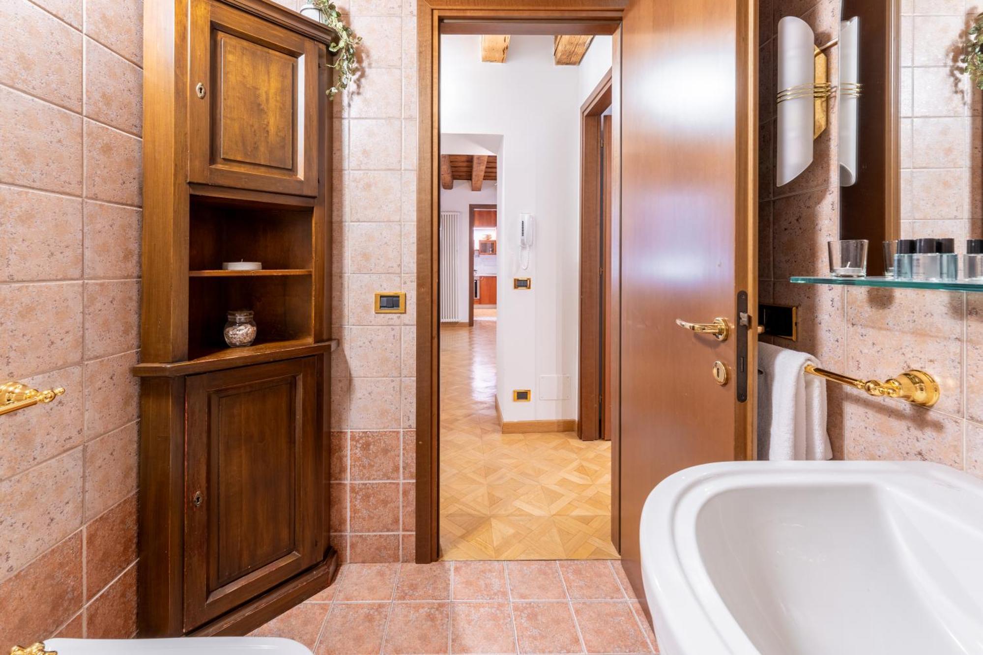 Sgarzerie Luxury Flat 2 Rooms 120Mq Verona Exteriör bild
