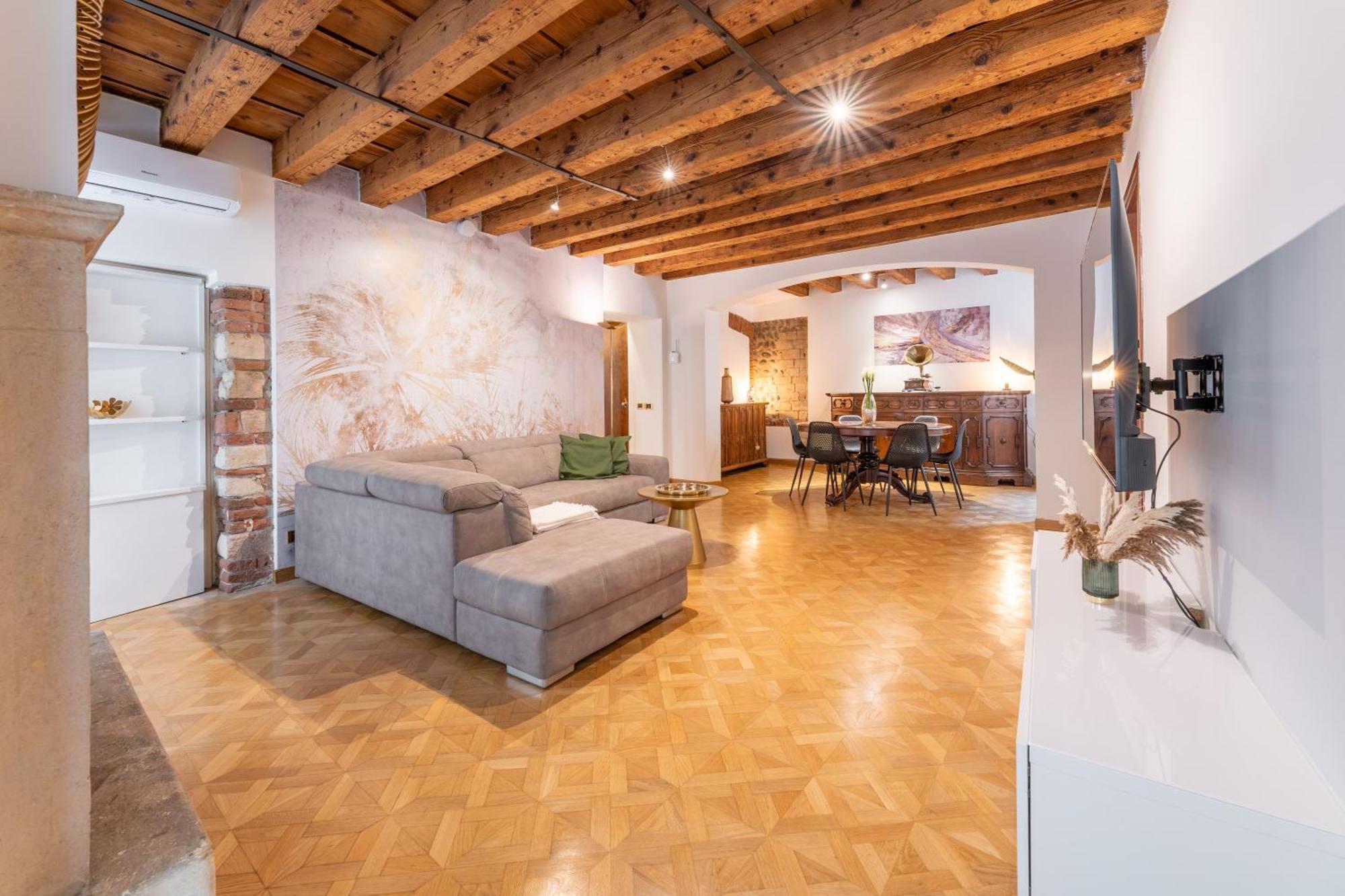 Sgarzerie Luxury Flat 2 Rooms 120Mq Verona Exteriör bild