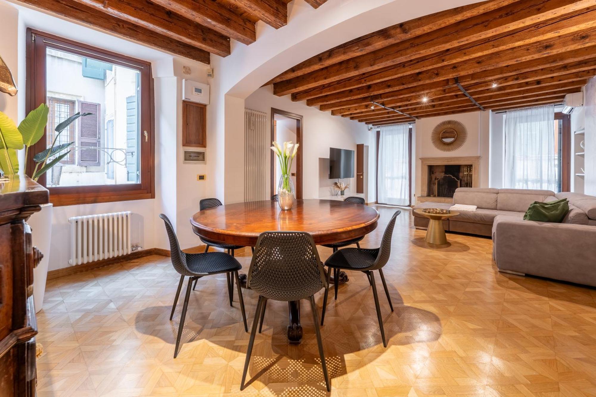 Sgarzerie Luxury Flat 2 Rooms 120Mq Verona Exteriör bild